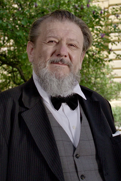 Dušan Jakišić backdrop