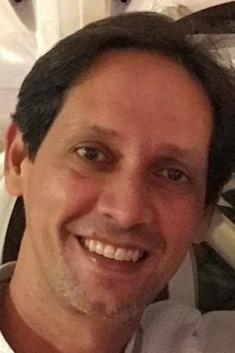 Julio Ramos backdrop