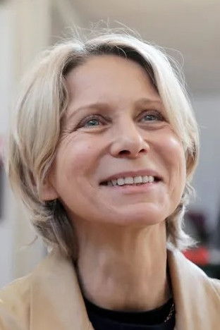 Macha Makeïeff backdrop