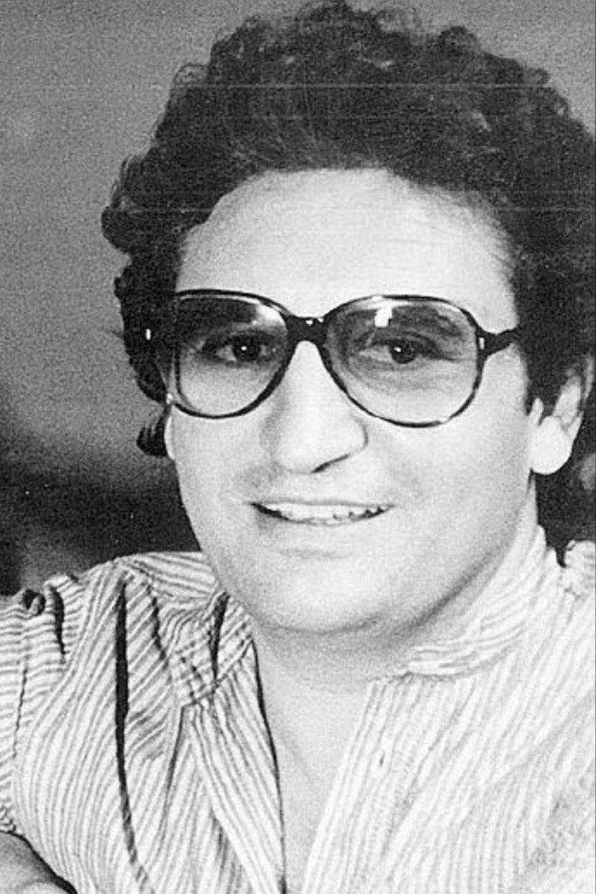 Galliano Juso backdrop