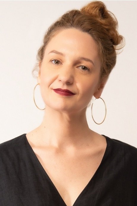 Helena Albergaria backdrop