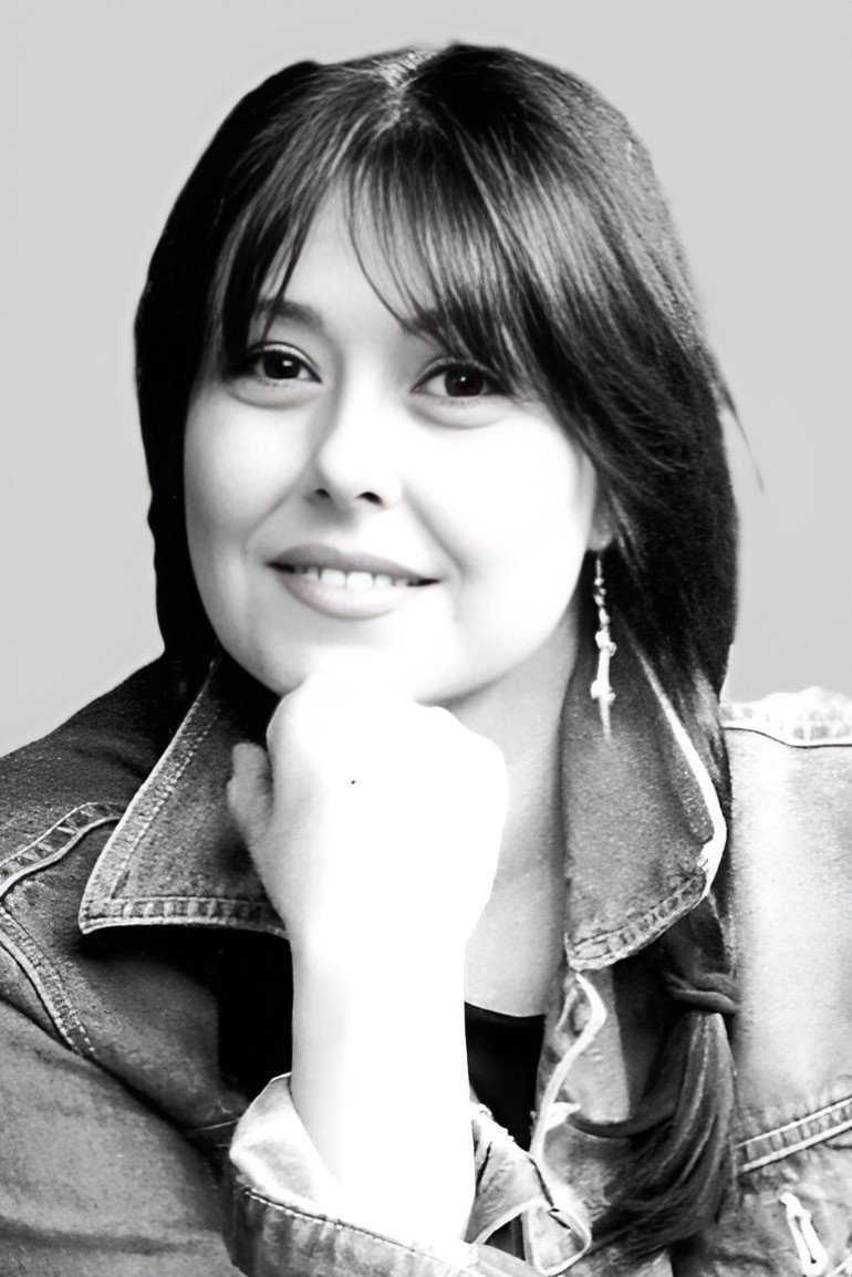 Violeta Cela backdrop