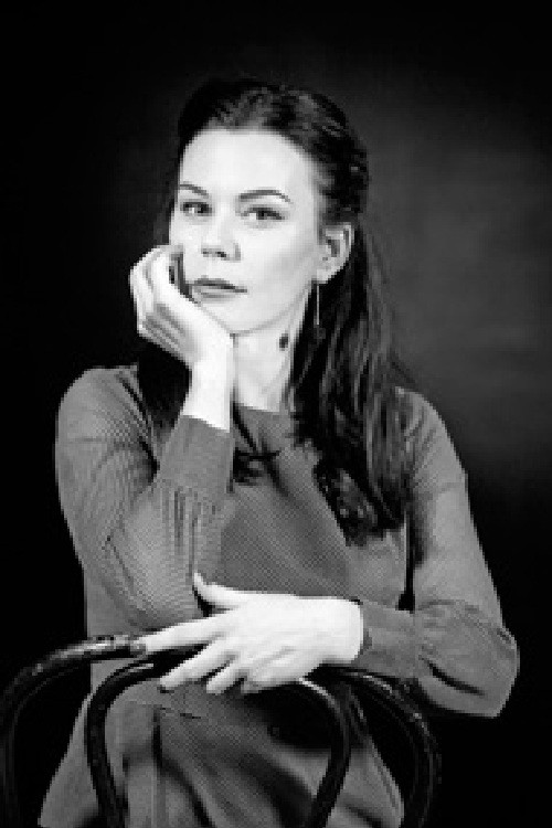 Jovana Stipić backdrop