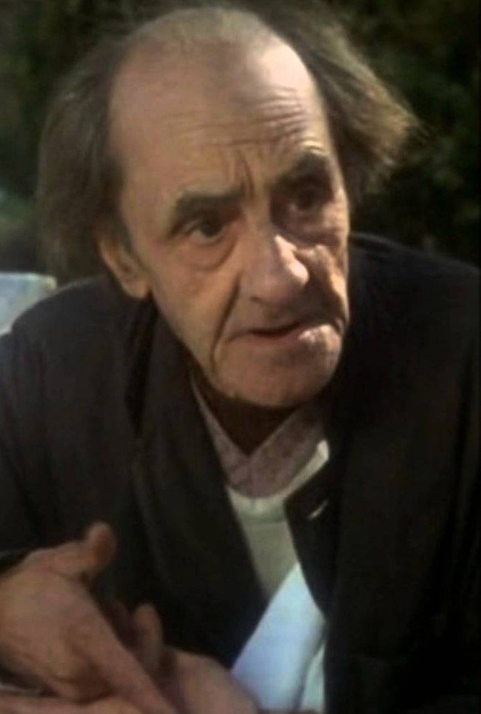 Emilio Fornet backdrop