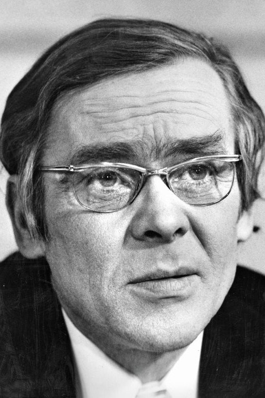 Eduard Cupák backdrop