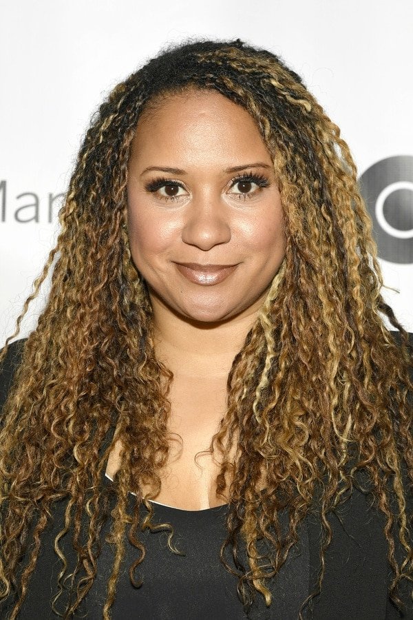 Tracie Thoms backdrop