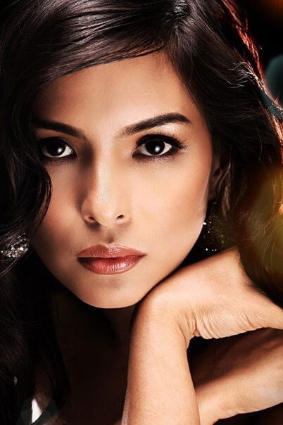 Chin Chin Gutierrez backdrop