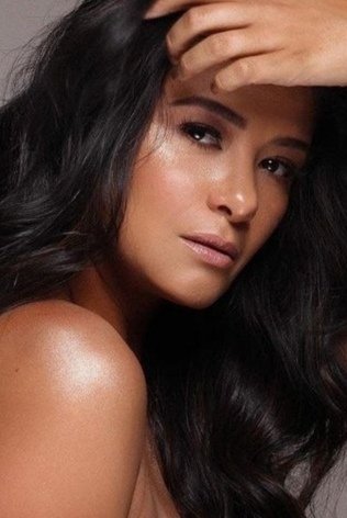 Gabriela Zamora backdrop