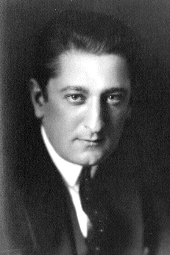 Allen Holubar backdrop