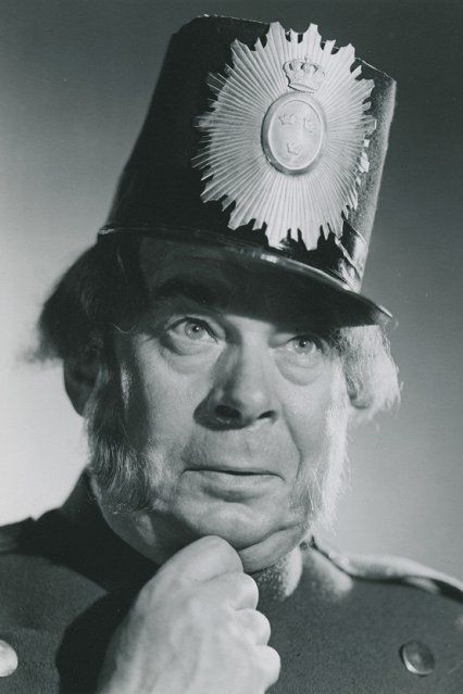 Ernst Brunman backdrop