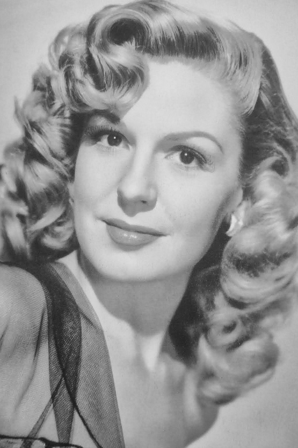 Zully Moreno backdrop