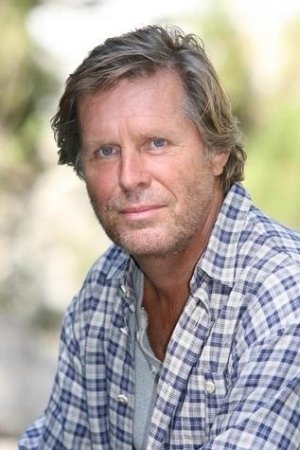 Sigmar Solbach backdrop