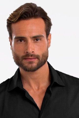 Isaac Alfaiate backdrop