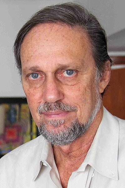 Jorge Bodanzky backdrop