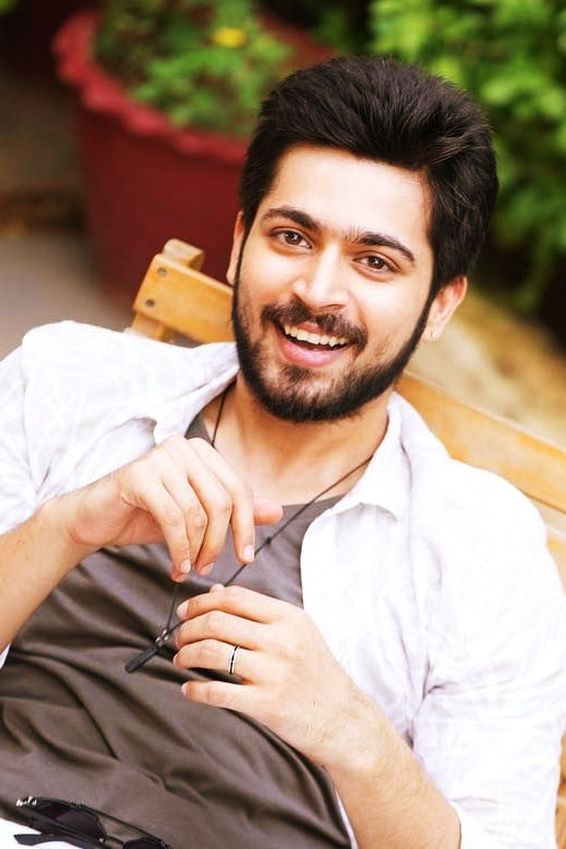 Harish Kalyan backdrop