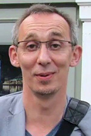 Marc Pernet backdrop