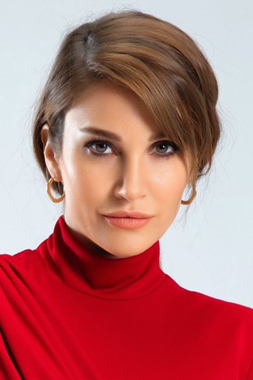 Rojda Demirer backdrop