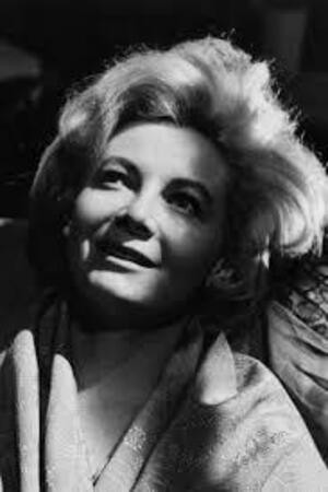 Mercedes Castellanos backdrop