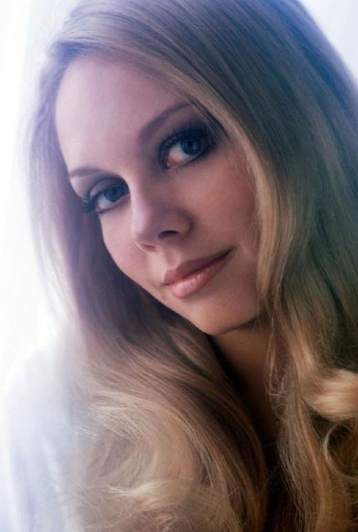 Merci Montello backdrop