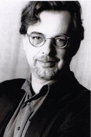 Daniel Matmor backdrop