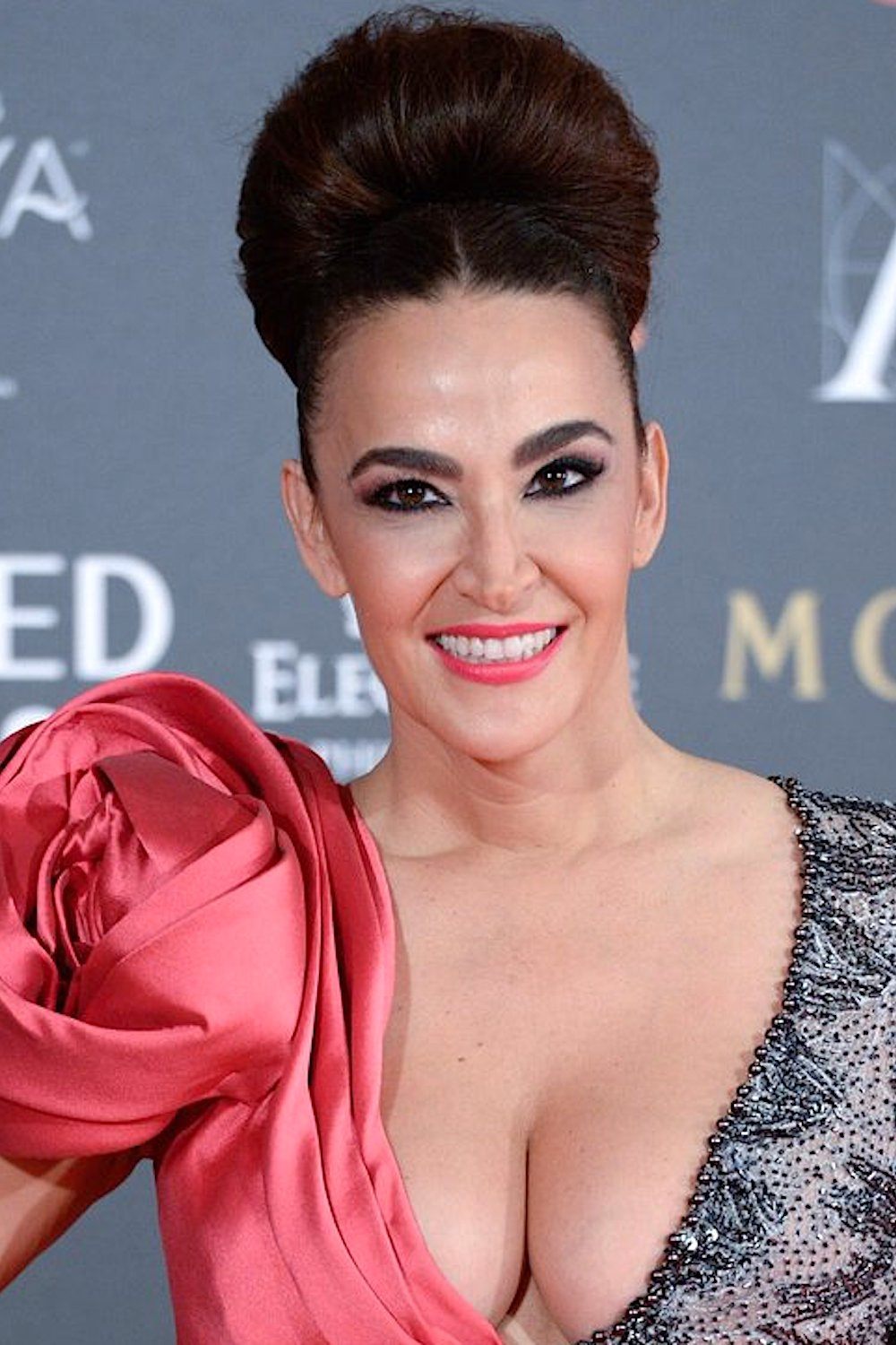 Cristina Rodríguez Torres backdrop