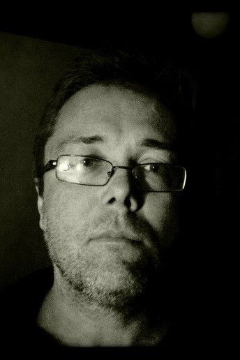 Iván Osnovikoff backdrop