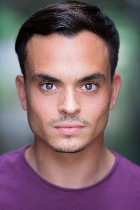 Jonathan Burteaux backdrop