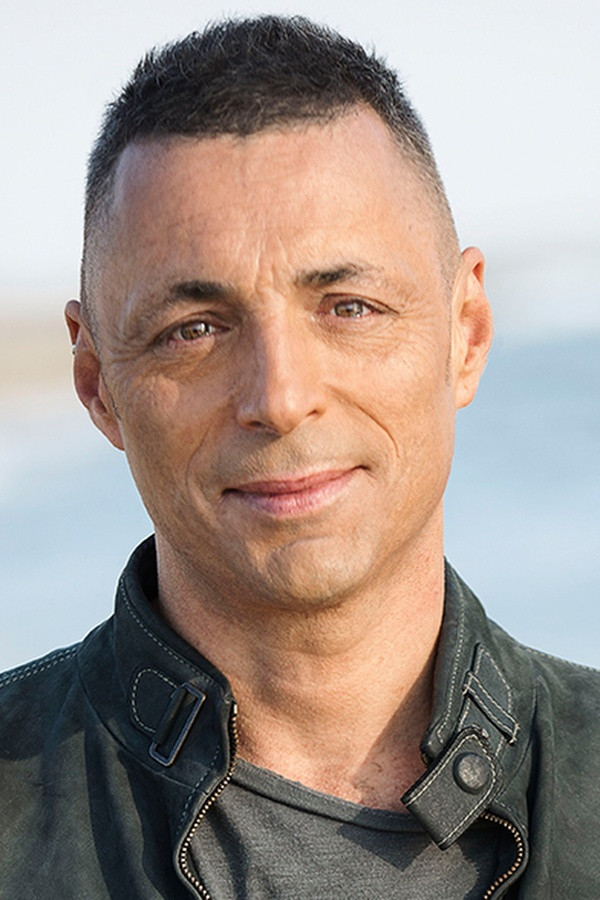 Alex Britti backdrop