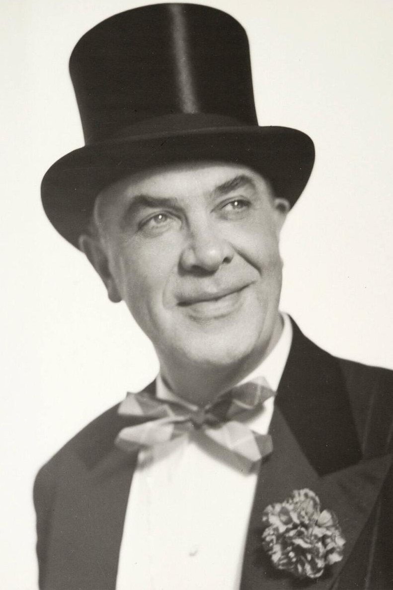 Karl Gerhard backdrop