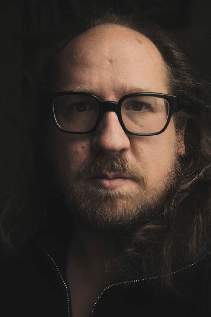 Mirko Thiele backdrop