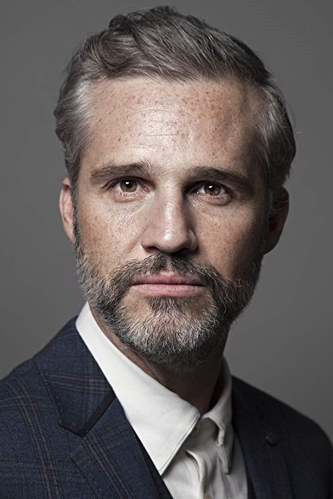 Xhuan Pabllo Medina backdrop