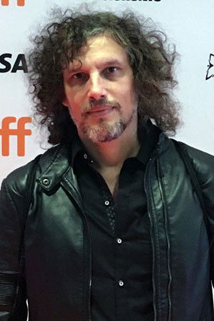 Gustavo Alex Giannini backdrop