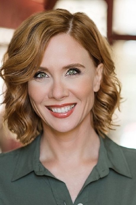 Susana Gibb backdrop