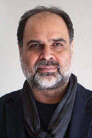 Mojtaba Mirtahmasb backdrop