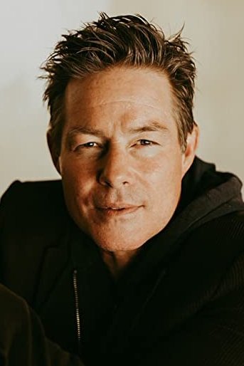 Sebastian Spence backdrop