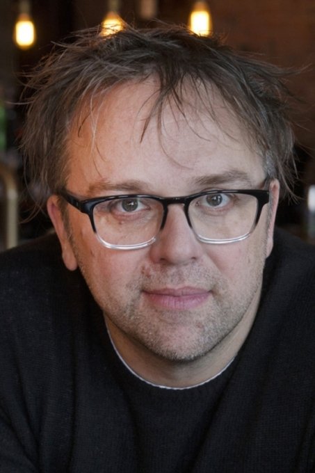 Stéfane Lapuantë backdrop