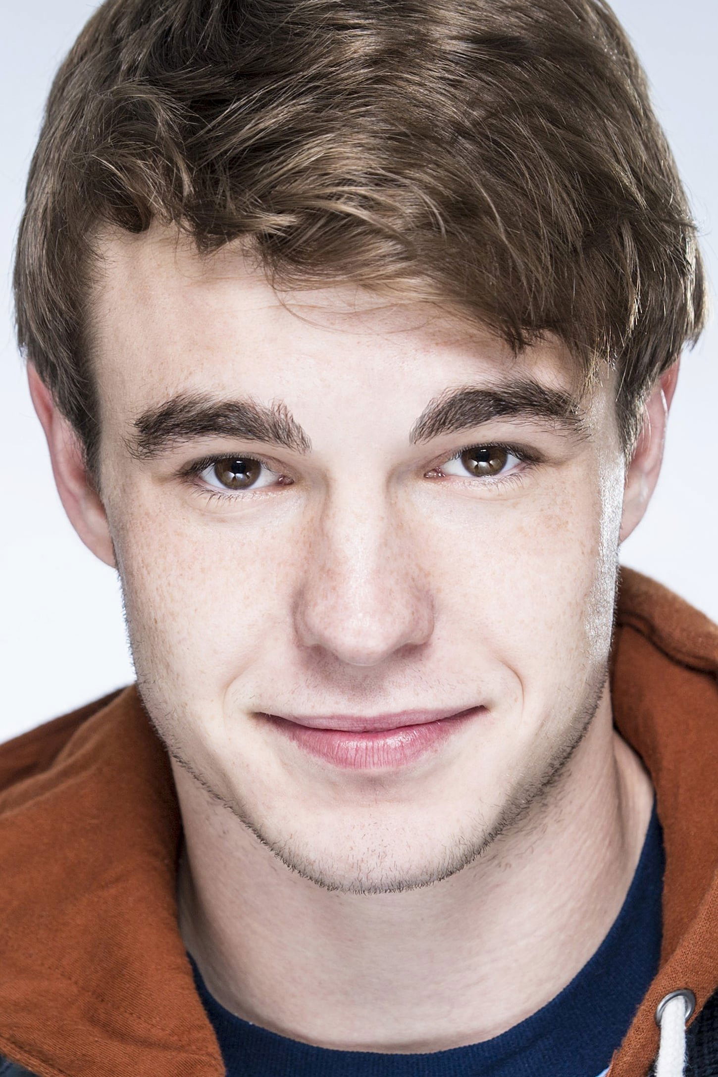 Nico Mirallegro backdrop