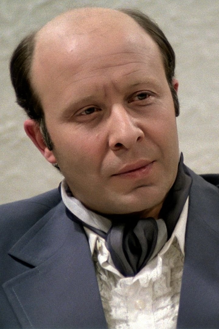 Carmelo Petix backdrop