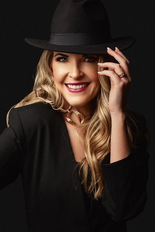 Elizma Theron backdrop