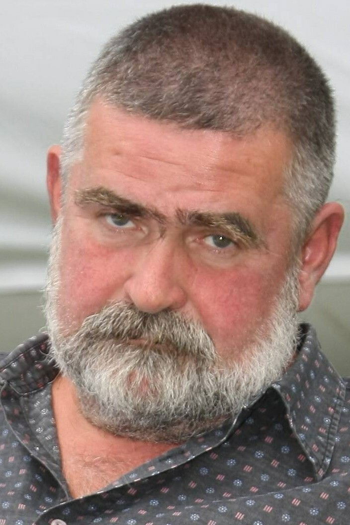 Janusz Rewiński backdrop