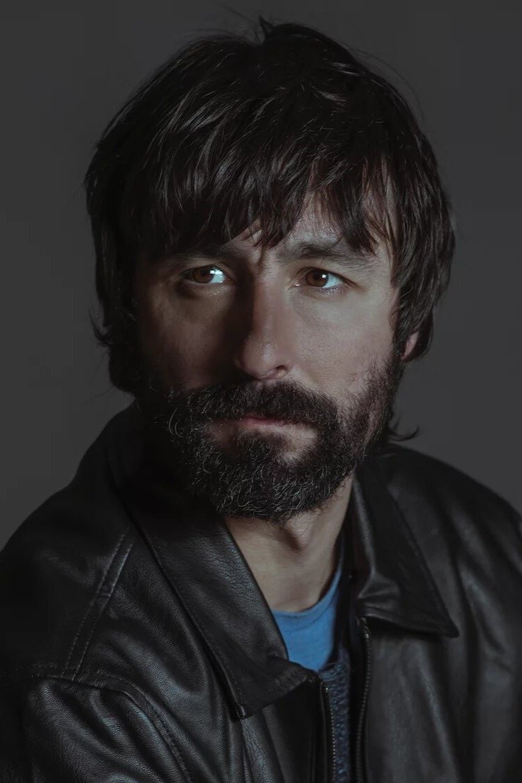 Mikel Losada backdrop