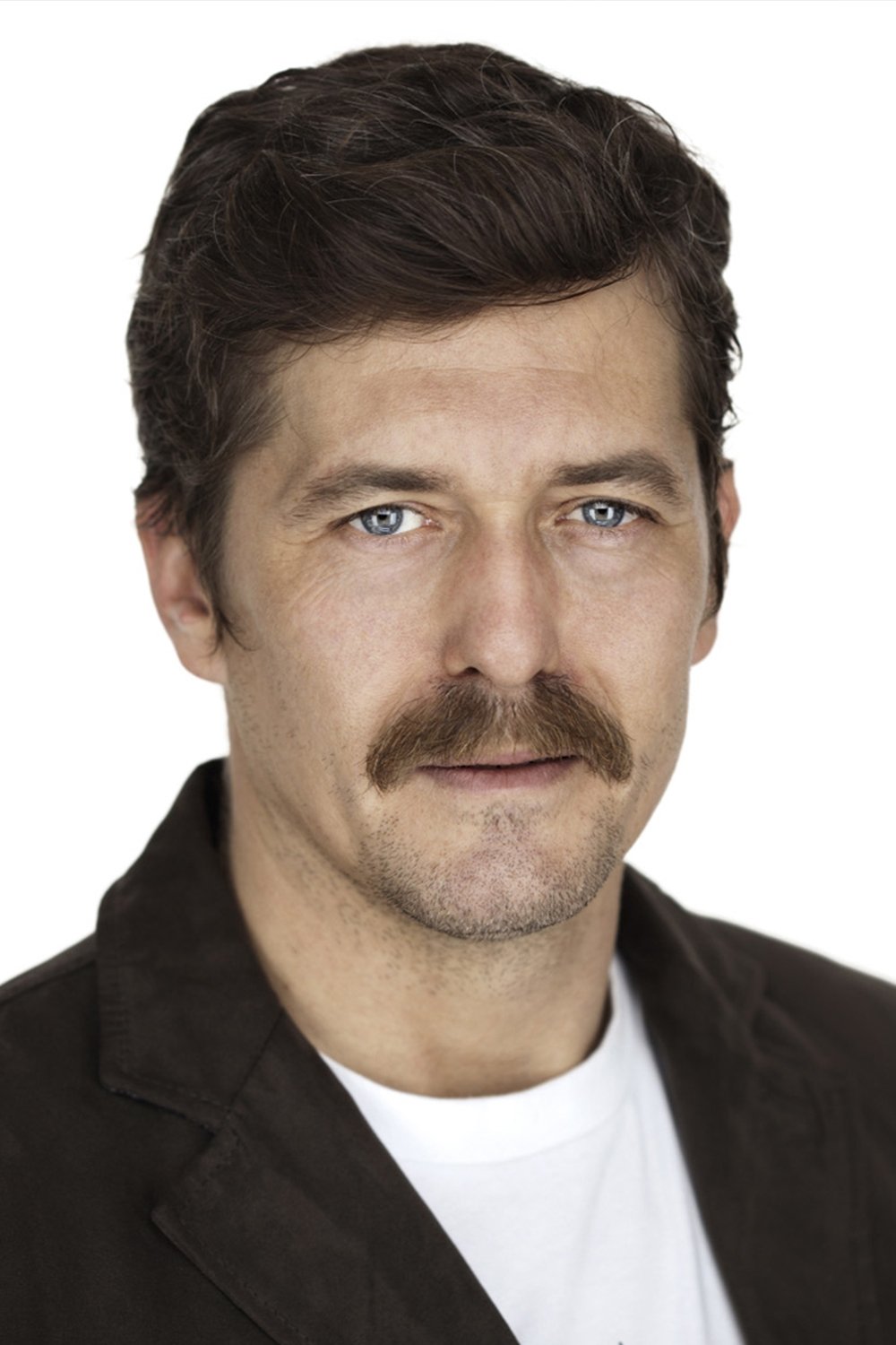 Mete Horozoğlu backdrop