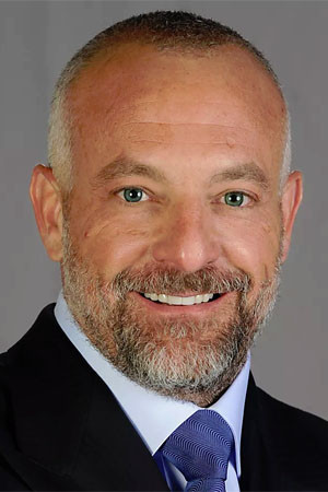 Lorenzo Fertitta → Loredzo Fertita backdrop