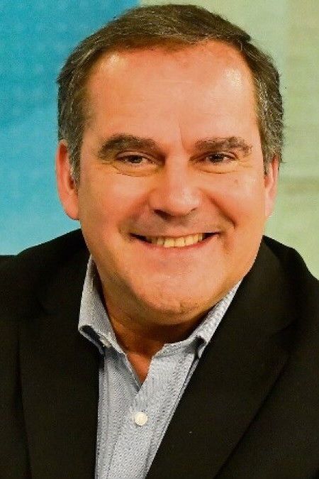 Humberto De Vargas backdrop