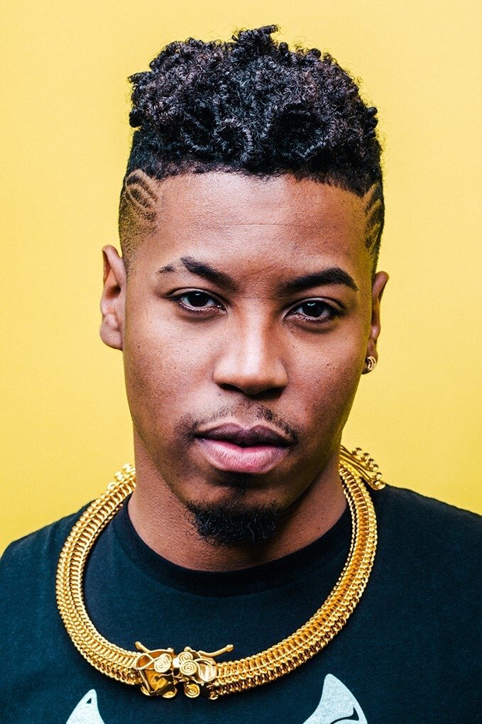 Christian Scott backdrop