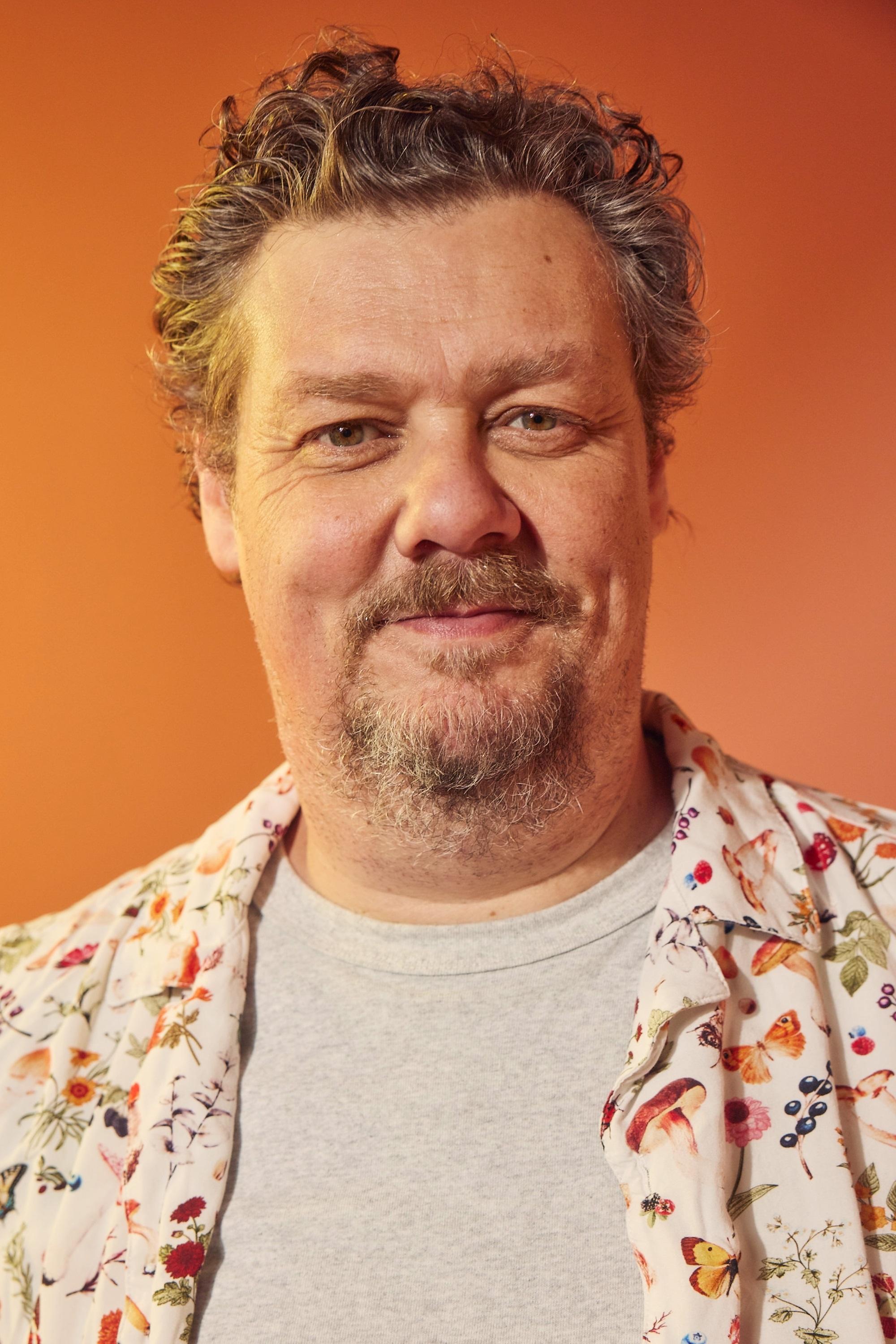 Cameron Cairnes backdrop