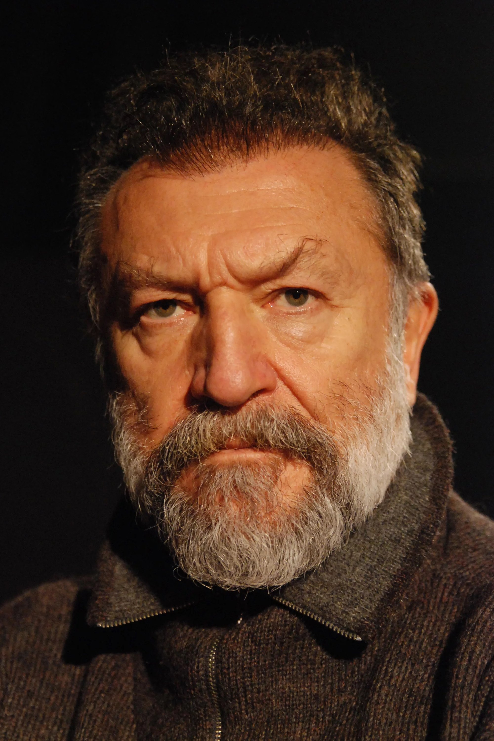 Tamer Levent backdrop