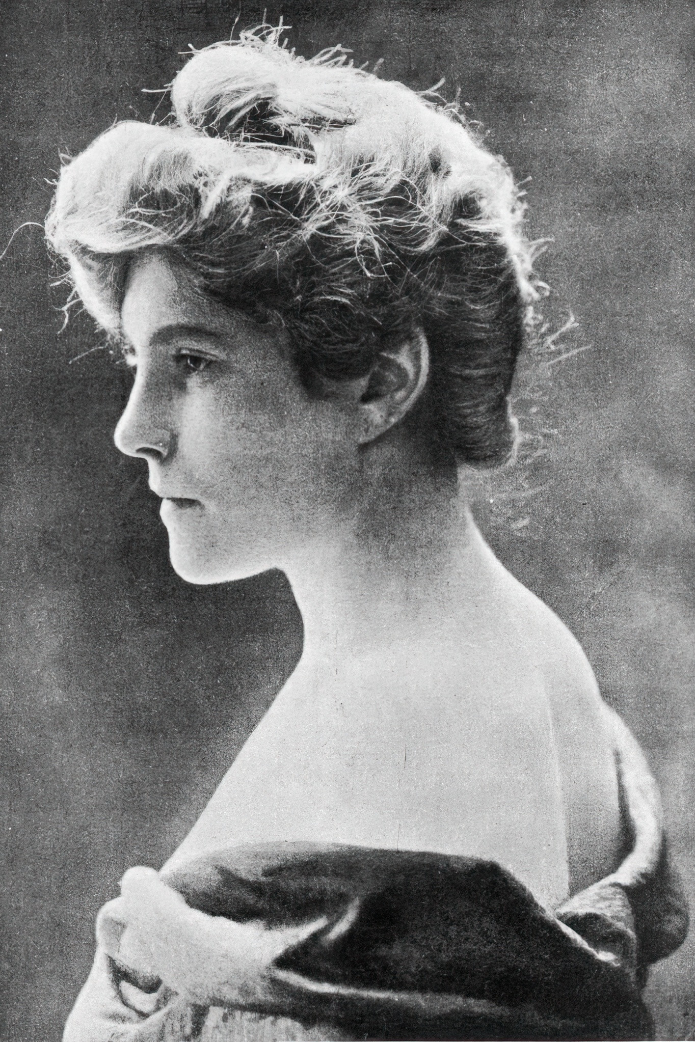 Suzanne Desprès backdrop