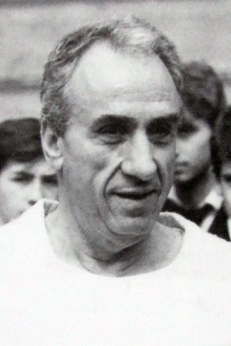 Nikola Rudarov backdrop