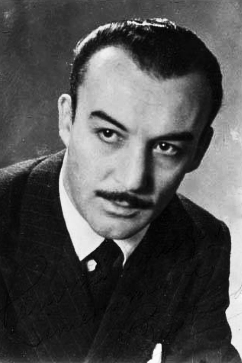 Pedro Buchardo backdrop